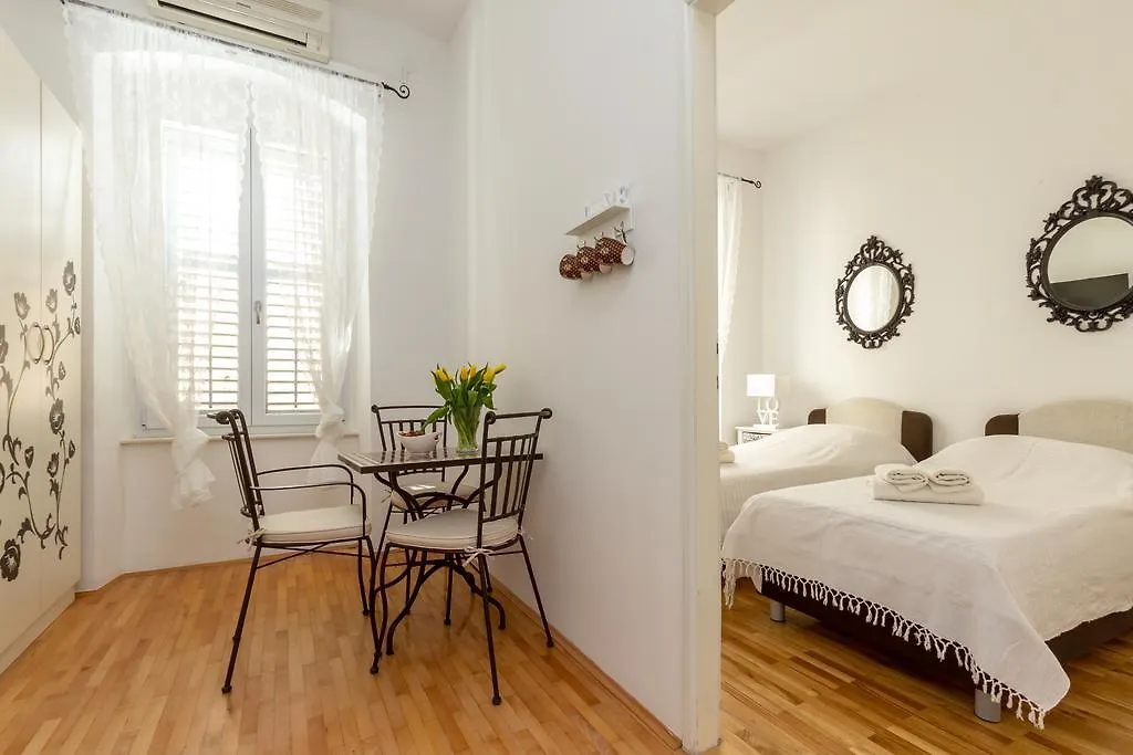 *** 招待所 Rooms & Apartments Matkovic 斯普利特 克罗地亚