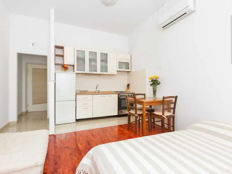 Rooms & Apartments Matkovic 斯普利特 招待所